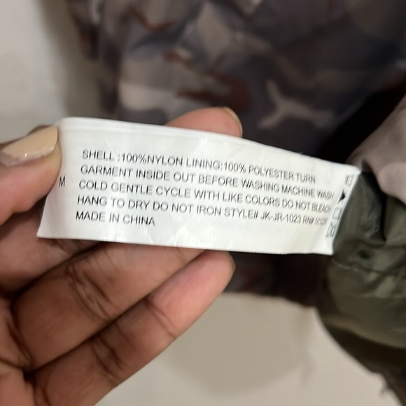 1 Sunset Lane Jacket Green Camo Womens Medium Hooded  Pockets - Picture 6 of 8